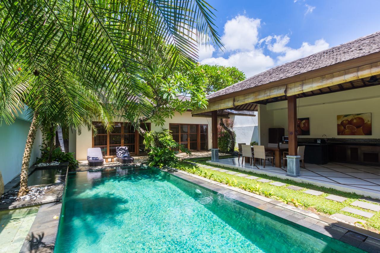 Villa Aisha Sanur Exterior foto